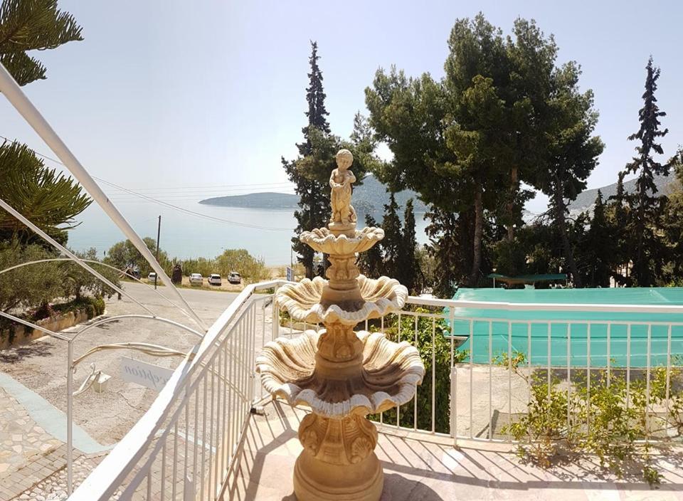 Tolon Beach Hotel Екстер'єр фото