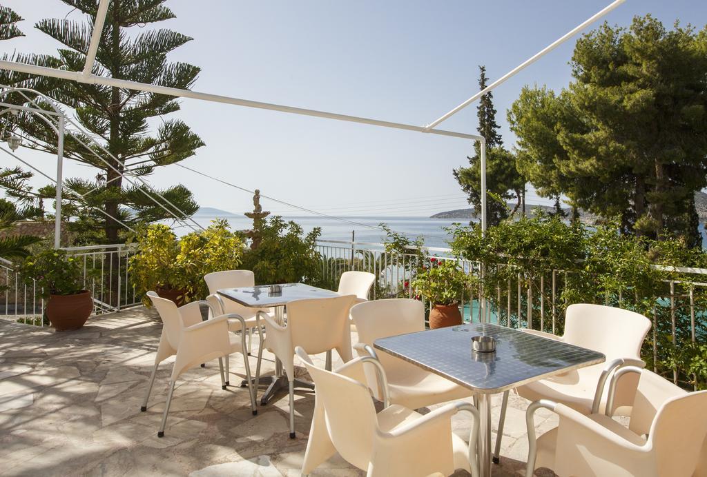 Tolon Beach Hotel Екстер'єр фото